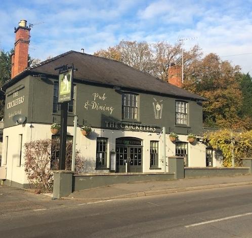 The Cricketers RUNNYMEDE Surrey Pub info Publocation