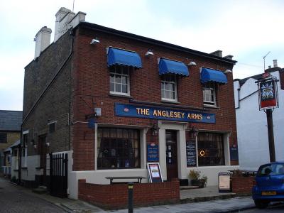 The Anglesey Arms - image 1