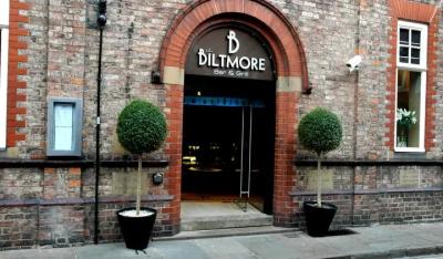 The Biltmore Bar & Grill - image 1