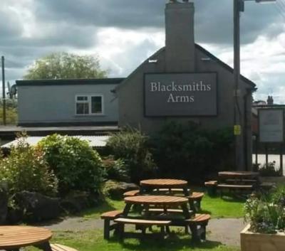 BLACKSMITHS ARMS - image 1