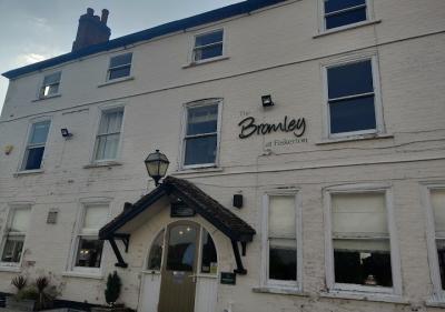 Bromley Arms - image 1