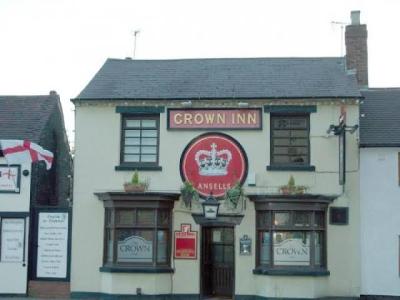 Crown Inn - image 1