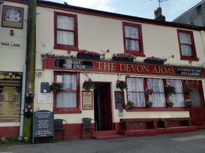 Devon Arms - image 1