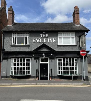 Eagle Inn - image 1