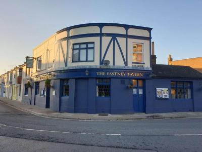 Eastney Tavern - image 1