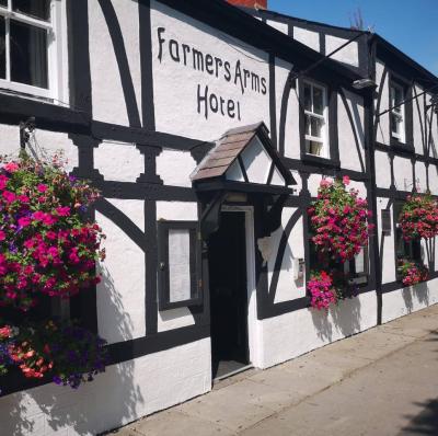 FARMERS ARMS - image 1
