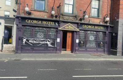 George Hotel - image 1