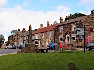 The Golden Lion Inn - image 1