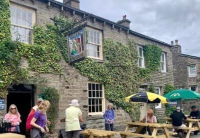 The Green Dragon Inn - image 1