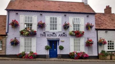 Kings Arms - image 1