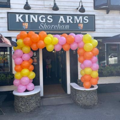 Kings Arms - image 1