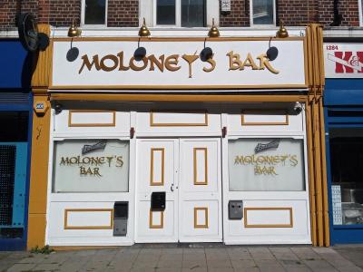 Moloney's Bar - image 1