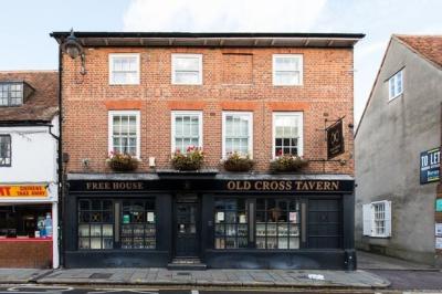 Old Cross Tavern - image 1