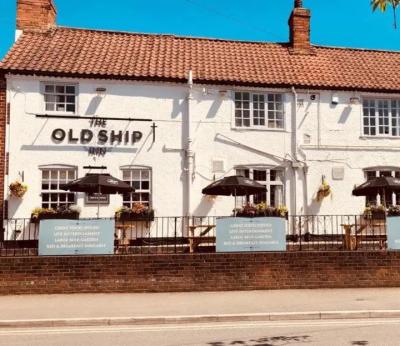 The Old Ship Inn - image 1