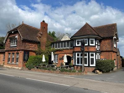 The Onslow Arms - image 1