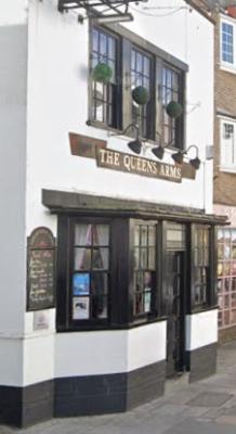 Queens Arms - image 1