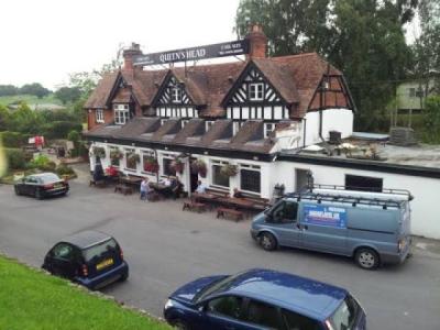 Queens Head - image 1