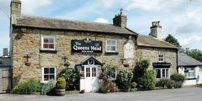 Queens Head - image 1