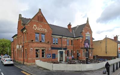 The Queens Hotel - image 1