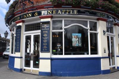 Red Lion And Pineapple - image 1