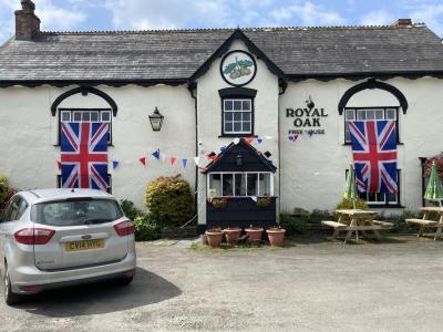 The Royal Oak - image 1