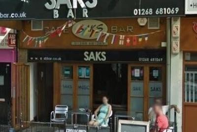 Saks Cafe Bar - image 1