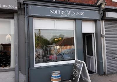 The Squire Musters Ale Room and Snug - image 1