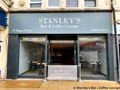 Stanley's bar & coffee lounge ltd - image 1