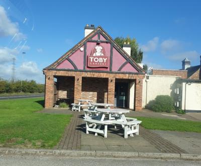 Toby Carvery - image 1