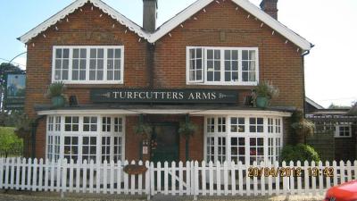 TURFCUTTERS ARMS - image 1