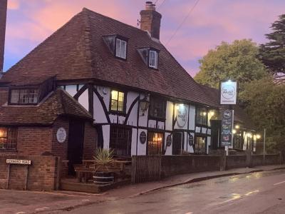 The Walnut Tree, MAIDSTONE, Kent | Pub info @ Publocation