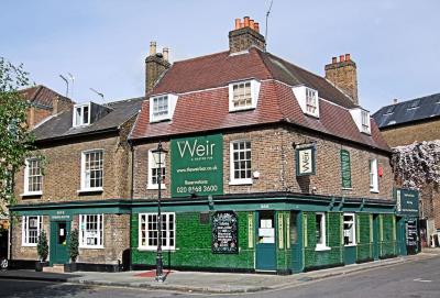 The Weir Bar & Dining Room - image 1