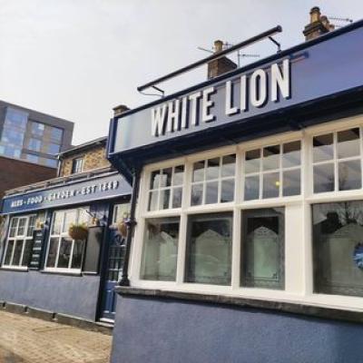 The White Lion - image 1