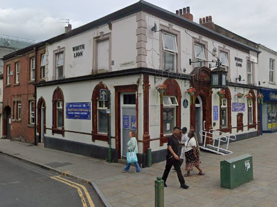 White Lion - image 1 White Lion - image 1