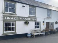 Drake Manor Inn
