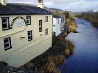 The Helwith Bridge Inn - image 1