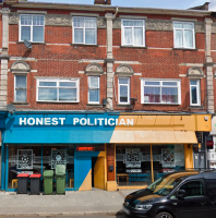 The Honest Politician - image 1