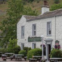 The Racehorses Hotel - image 1