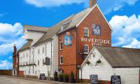 The Riverside Inn - image 1