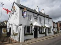 Swan Inn - image 2