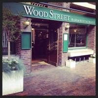 Wood Street Bar and Restaurant - image 1